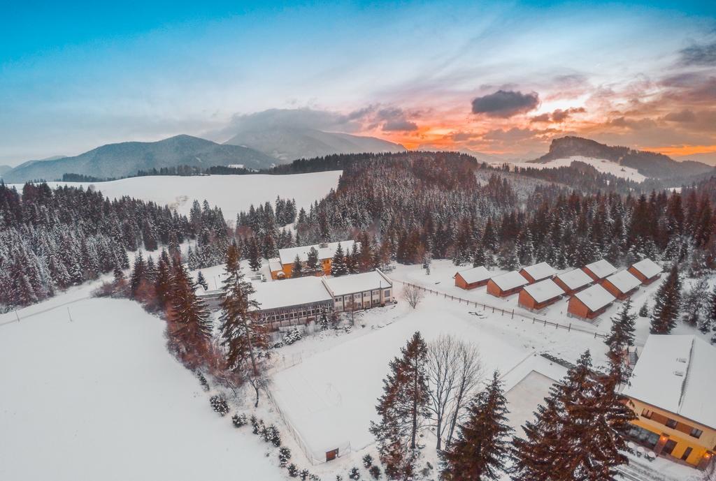 Holiday Park Orava Bungalows Dolny Kubin Exterior photo